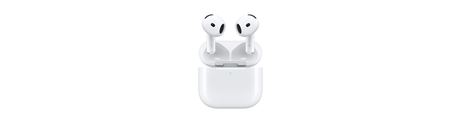 AirPods 5 med öppet trådlöst laddningsetui, sedda framifrån mot vit bakgrund.